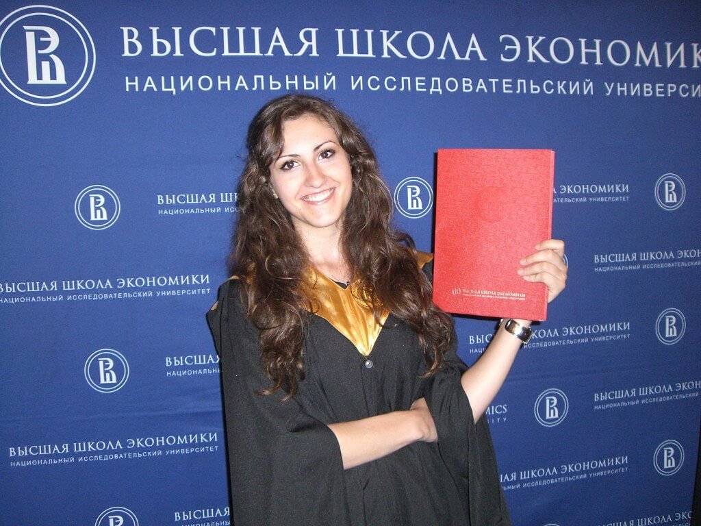 Анна Гоциридзе на выпускном НИУ Высшая школа экономики
